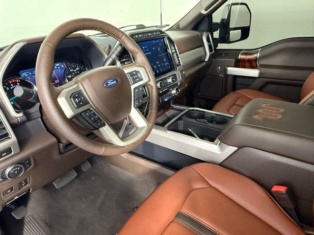 Photo of 2022 Star White Ford F-250