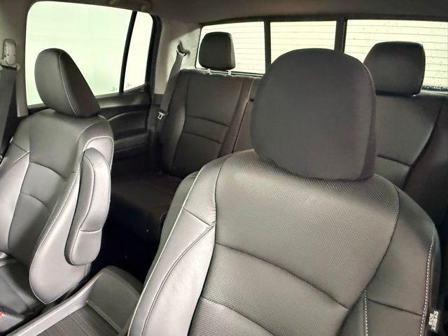 Photo of 2022 Crystal Black Pearl Honda Ridgeline