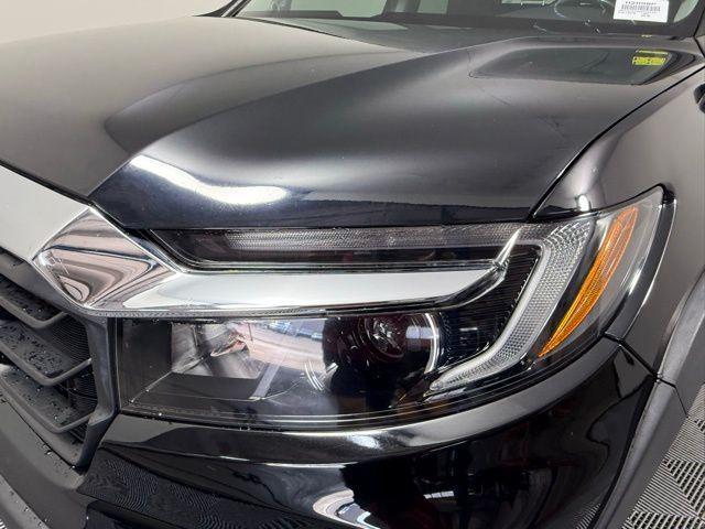 Photo of 2022 Crystal Black Pearl Honda Ridgeline