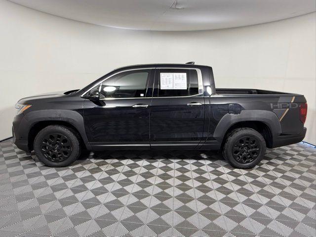 Photo of 2022 Crystal Black Pearl Honda Ridgeline