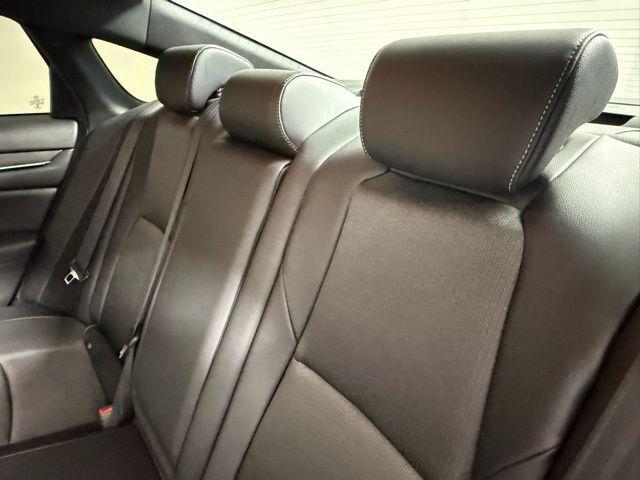 Photo of 2021 Lunar Silver Metallic Honda Accord