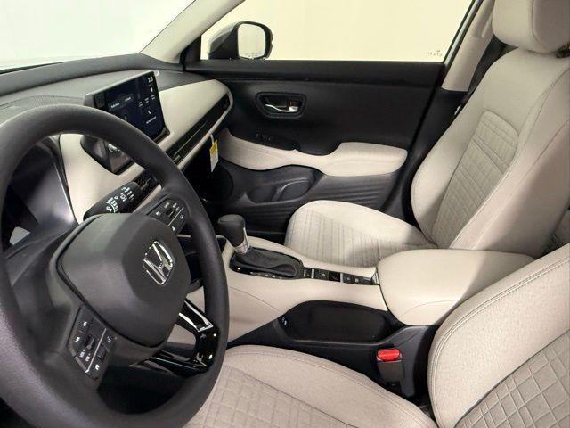 Photo of 2026 Solar Silver Metallic Honda HR-V