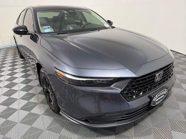 Photo of 2025 Meteorite Gray Metallic Honda Accord