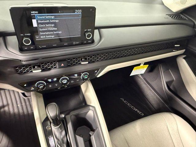 Photo of 2025 Meteorite Gray Metallic Honda Accord