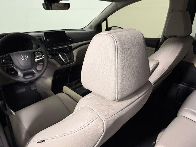 Photo of 2026 Modern Steel Metallic Honda Odyssey