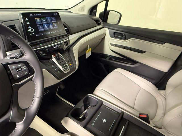 Photo of 2026 Modern Steel Metallic Honda Odyssey