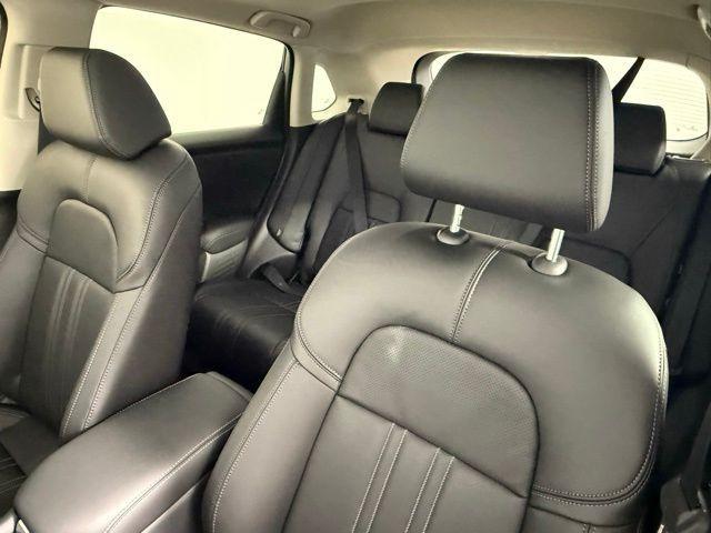 Photo of 2026 Urban Gray Pearl Honda HR-V