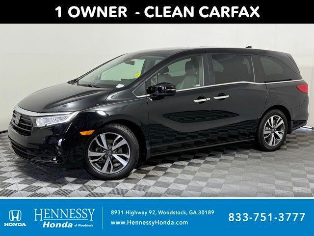 Photo of 2023 Crystal Black Pearl Honda Odyssey