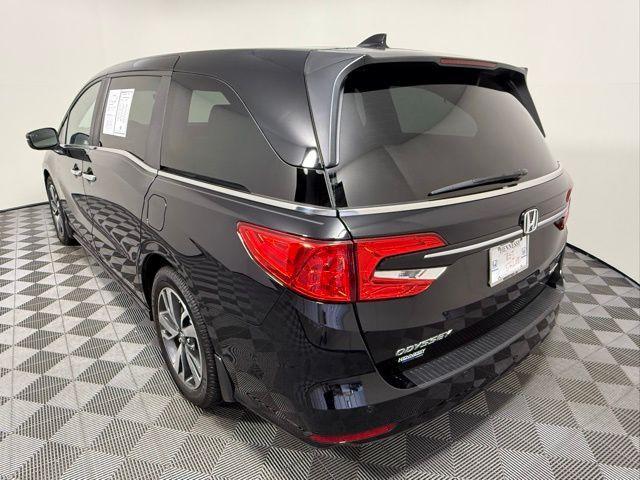 Photo of 2023 Crystal Black Pearl Honda Odyssey
