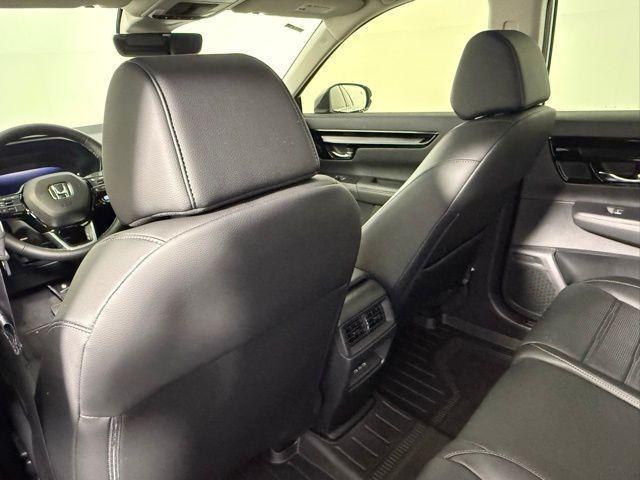 Photo of 2026 Solar Silver Metallic Honda CR-V