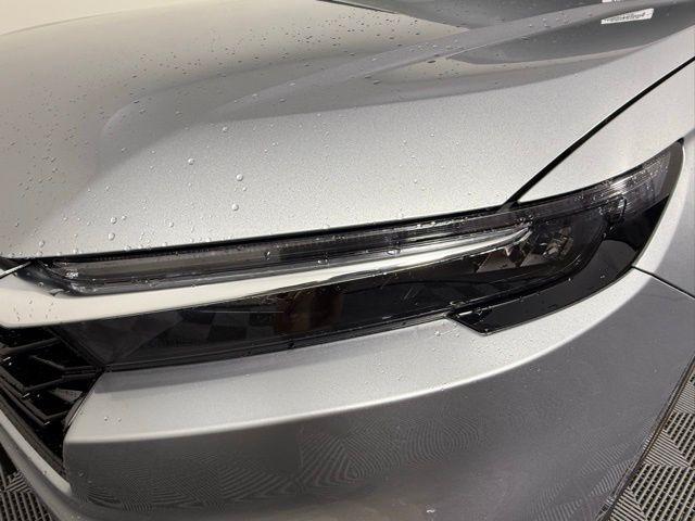 Photo of 2026 Solar Silver Metallic Honda CR-V