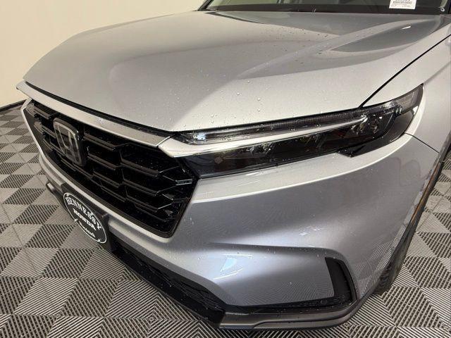 Photo of 2026 Solar Silver Metallic Honda CR-V