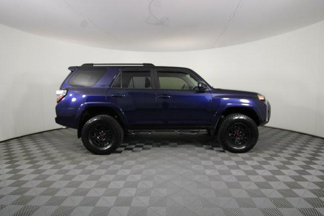 Photo of 2018 Nautical Blue Metallic Toyota 4Runner