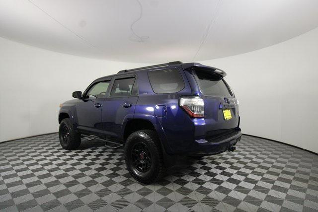 Photo of 2018 Nautical Blue Metallic Toyota 4Runner