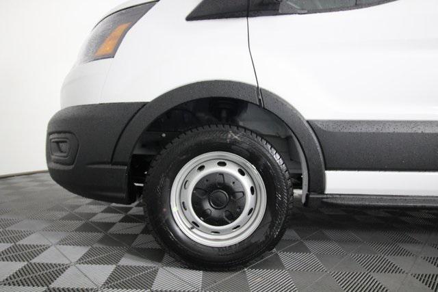 Photo of 2024 Oxford White Ford Transit-250