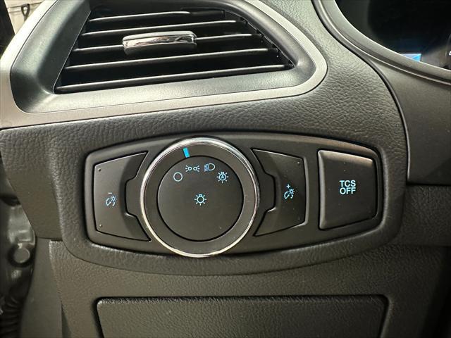 Photo of 2024 Carbonized Gray Ford Edge