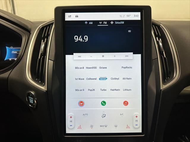 Photo of 2024 Carbonized Gray Ford Edge