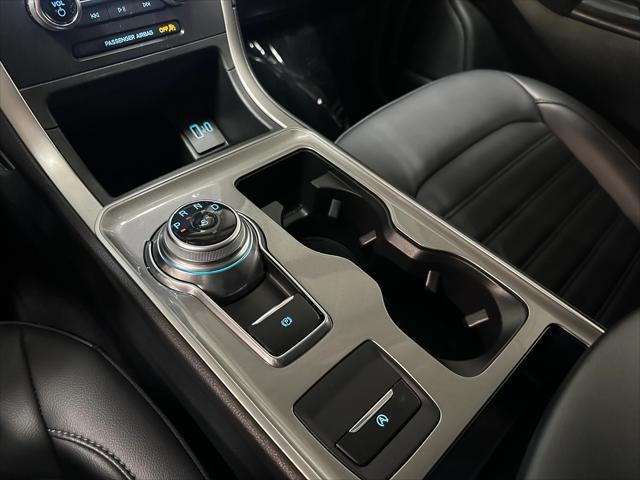 Photo of 2024 Carbonized Gray Ford Edge