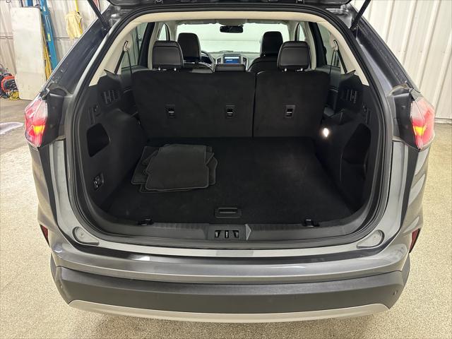 Photo of 2024 Carbonized Gray Ford Edge