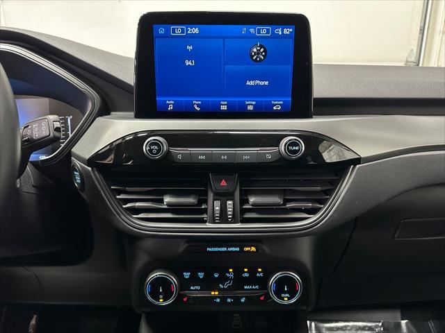 Photo of 2024 Carbonized Gray Metallic Ford Escape