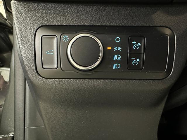 Photo of 2024 Carbonized Gray Metallic Ford Escape