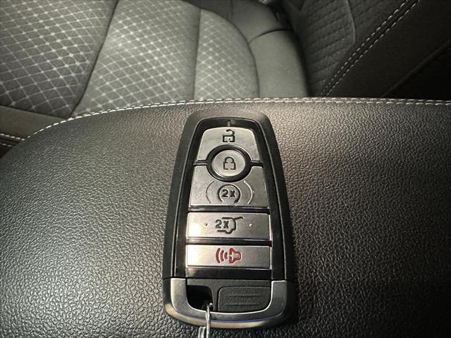 Photo of 2024 Carbonized Gray Metallic Ford Escape