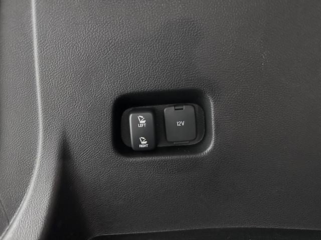 Photo of 2024 Agate Black Metallic Ford Edge