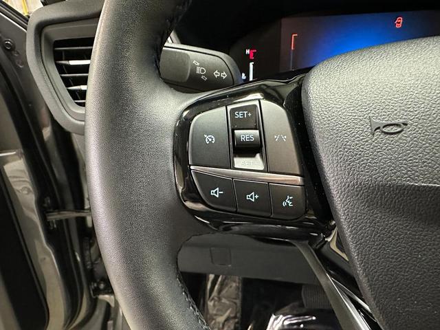 Photo of 2024 Carbonized Gray Metallic Ford Escape