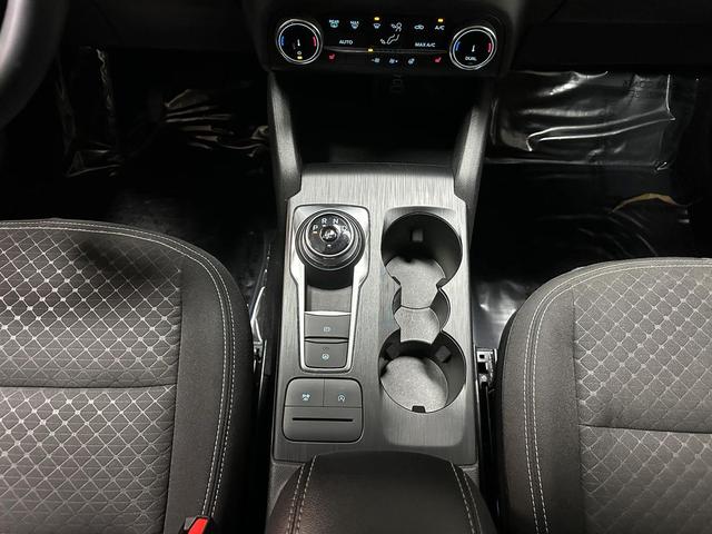 Photo of 2024 Carbonized Gray Metallic Ford Escape