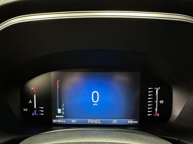 Photo of 2024 Carbonized Gray Metallic Ford Escape