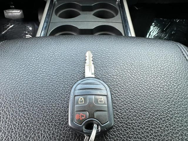Photo of 2011 Ingot Silver Metallic Ford F-250