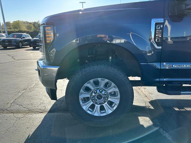 Photo of 2019 Blue Jeans Metallic Ford F-250