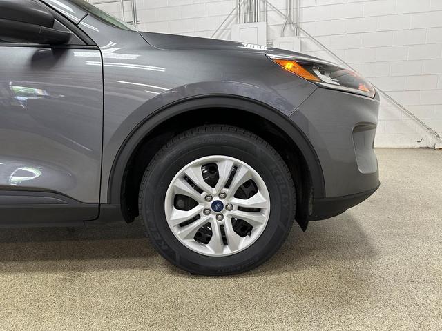 Photo of 2022 Carbonized Gray Ford Escape