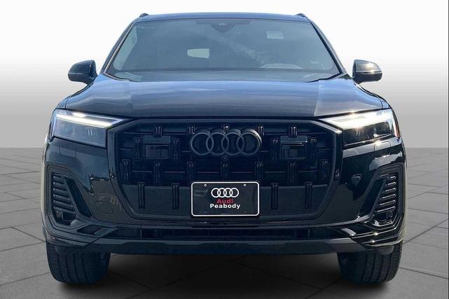 Photo of 2025 Mythos Black Metallic Audi Q7
