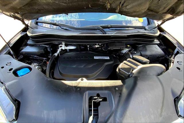 Photo of 2017 Modern Steel Metallic Honda Pilot