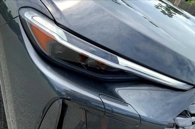 Photo of 2025 Tambora Gray Metallic Audi Q5