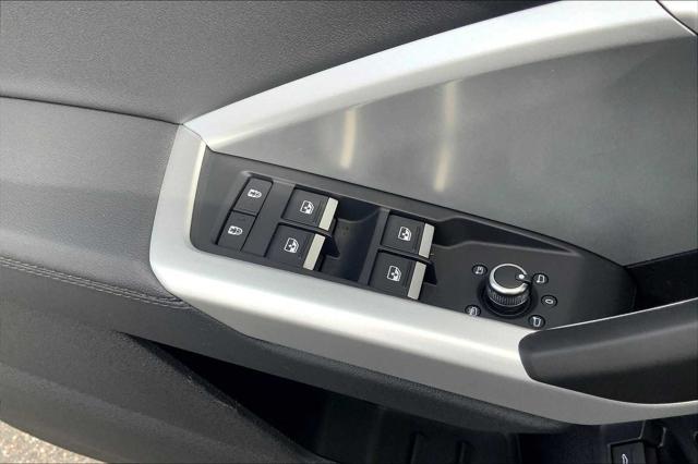Photo of 2025 Mythos Black Metallic Audi Q3