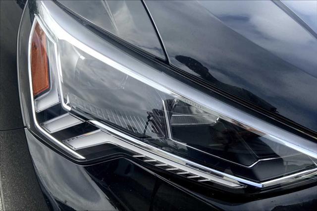 Photo of 2025 Mythos Black Metallic Audi Q3