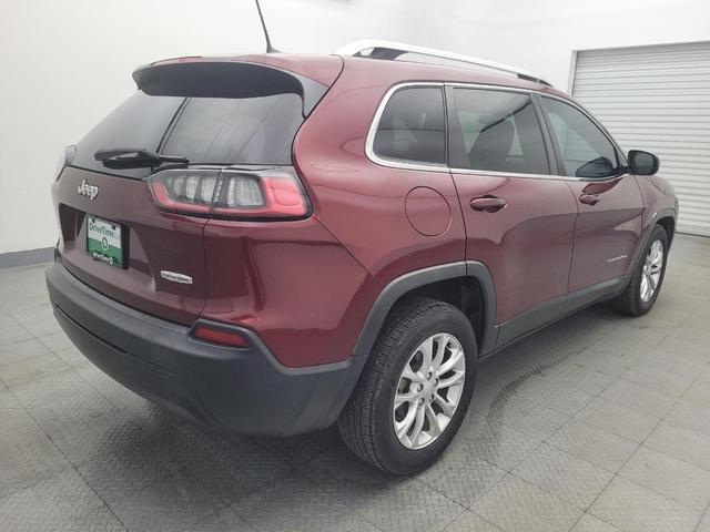 Photo of 2019 Velvet Red Pearlcoat Jeep Cherokee