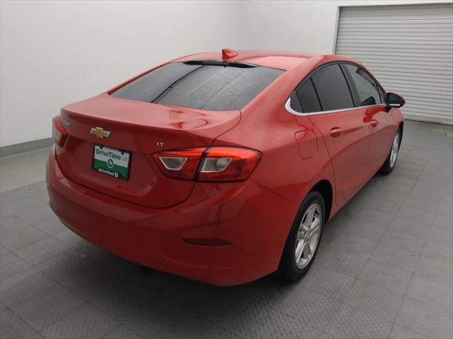 Photo of 2018 Red Chevrolet Cruze