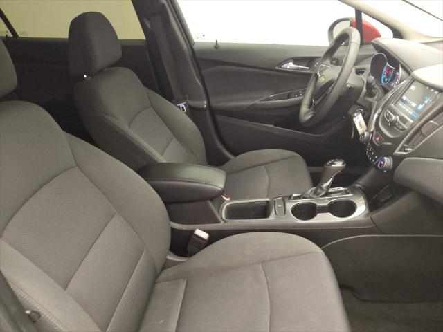 Photo of 2018 Red Chevrolet Cruze