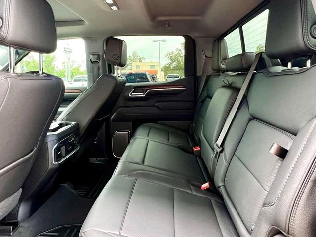 Photo of 2024 Onyx Black GMC Sierra 1500