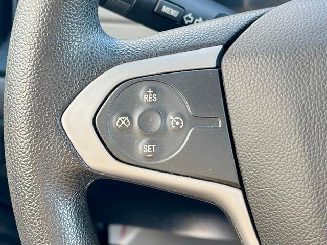 Photo of 2016 Silver Ice Metallic Chevrolet Colorado