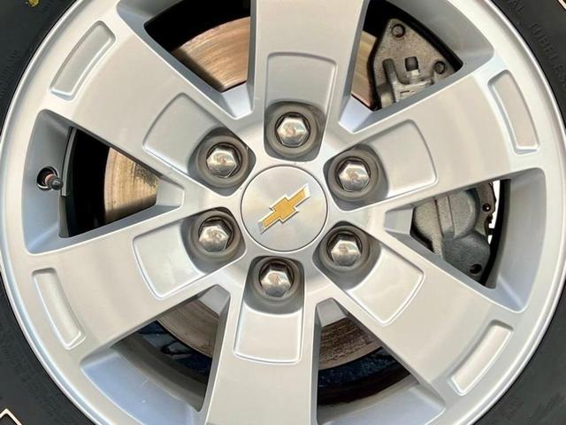 Photo of 2016 Silver Ice Metallic Chevrolet Colorado