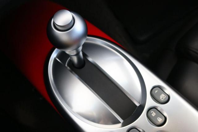 Photo of 2005 Redline Red Chevrolet SSR