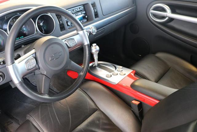 Photo of 2005 Redline Red Chevrolet SSR