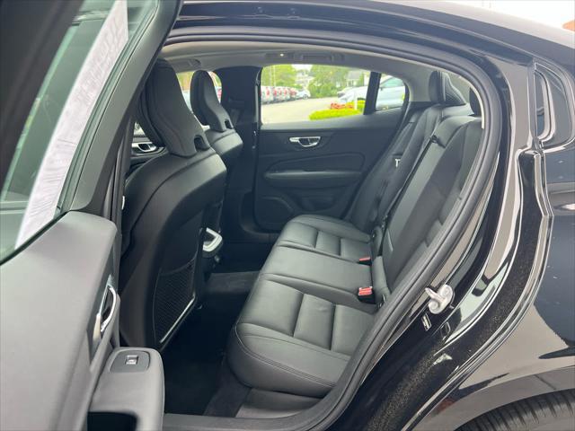 Photo of 2025 Onyx Black Metallic Volvo S60