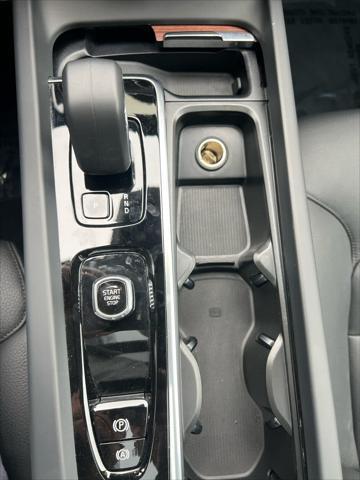 Photo of 2025 Onyx Black Metallic Volvo S60