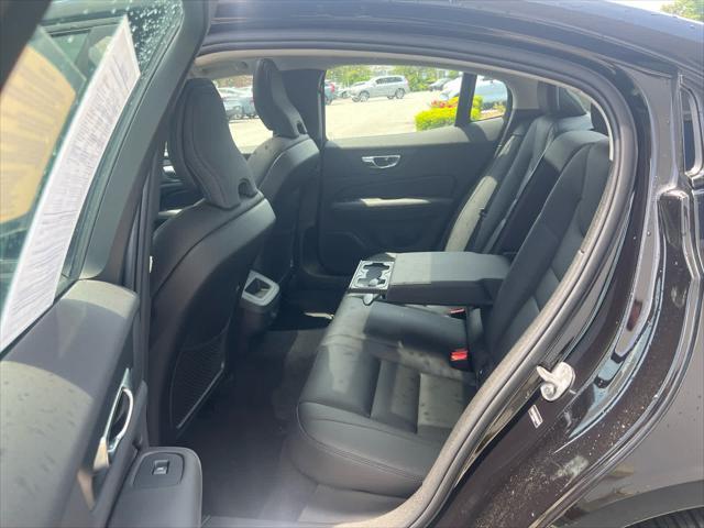 Photo of 2025 Onyx Black Metallic Volvo S60