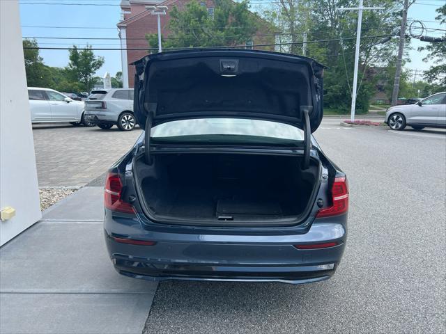 Photo of 2025 Denim Blue Metallic Volvo S60